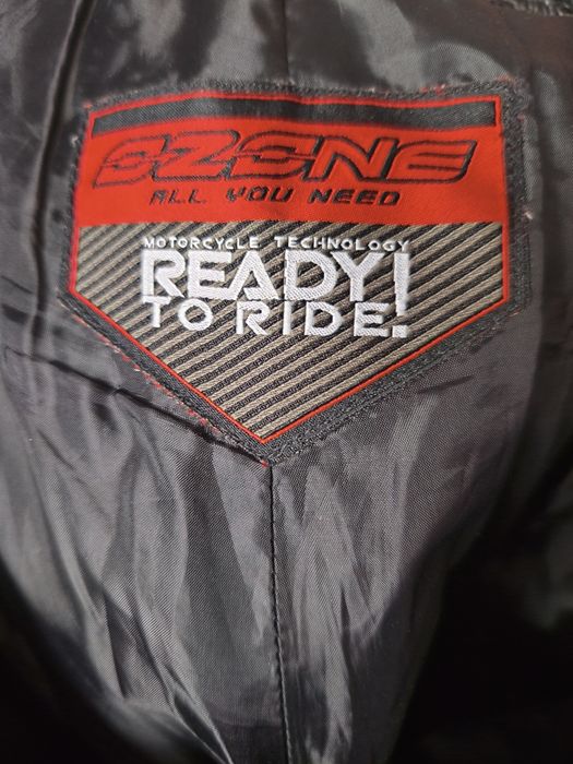 Spodnie skórzane na motocykl