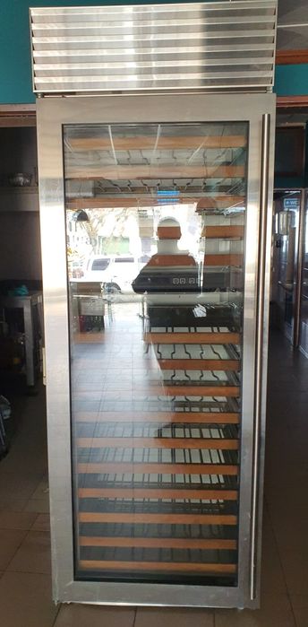 Cave de Vinhos Garrafeira