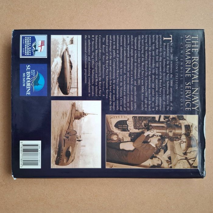 "The Royal Navy Submarine Service" de Antony Preston