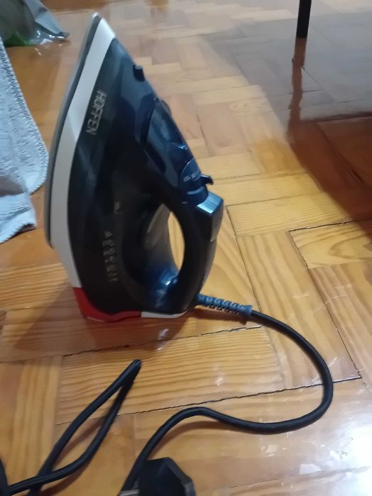Steam Iron-used for only 5 months