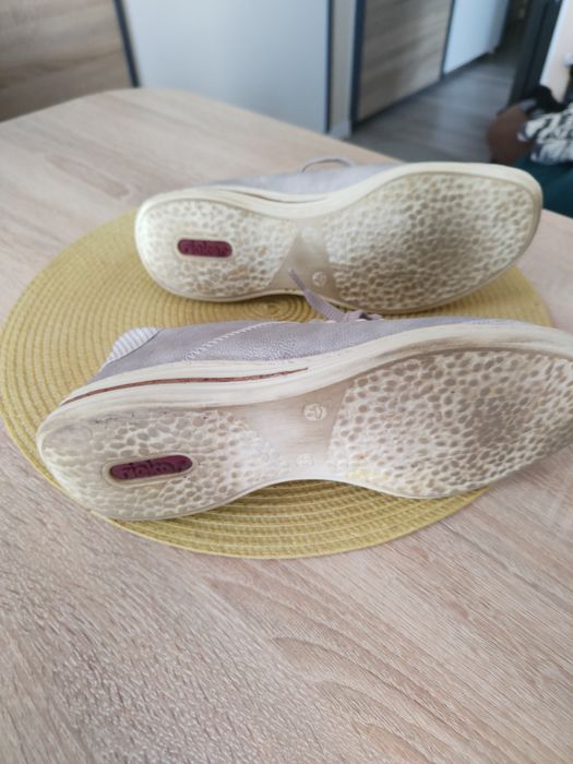 Sprzedam buty RIEKER