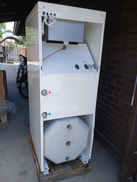 Котел газовий підлоговий димохідний Protherm 30  KZL