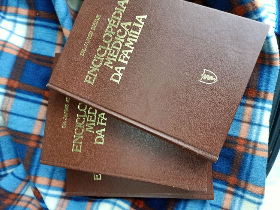 Enciclopédia médica da família