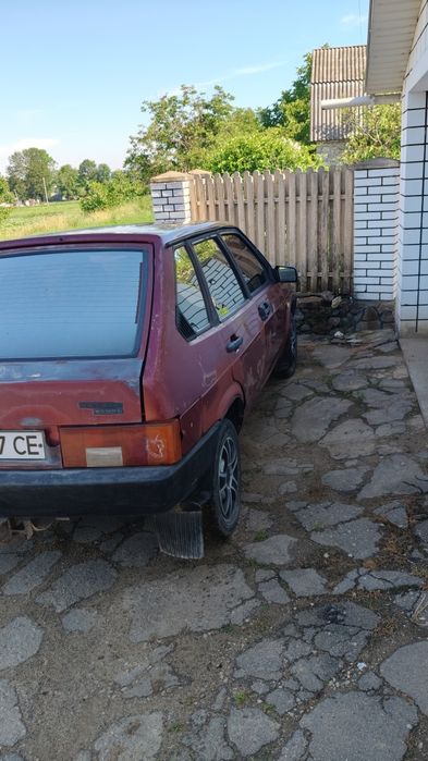 Продам ваз 2109.