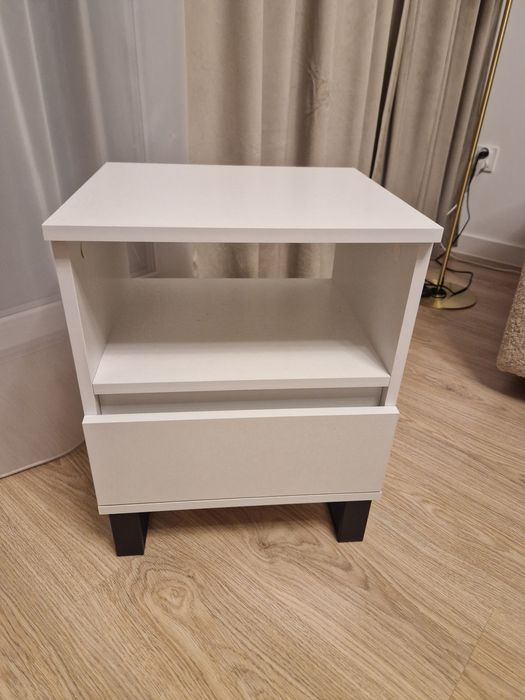 Szafka 40 nocna biała z szuflada metalowe czarne nogi