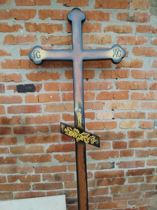 Деревьяные кресты