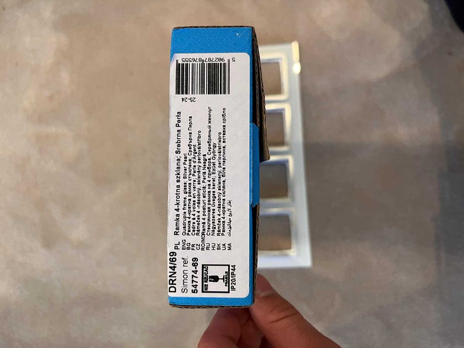 Ramka 4- krotna Simon54 szklana srebrna perła DRN4/69