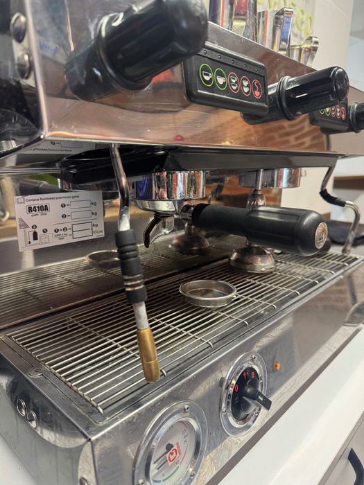 Професійна кавова машина