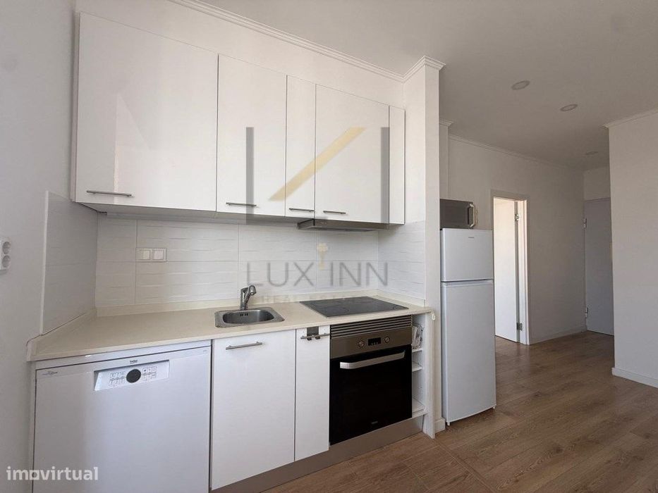 Apartamento T1 Recuperado Paço De Arcos Oeiras