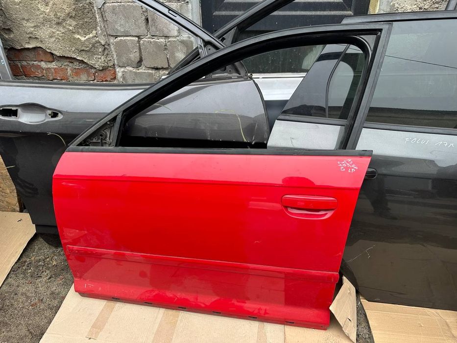 Дверка / Дверь передня ліва водійська Audi A3 8P 5D
