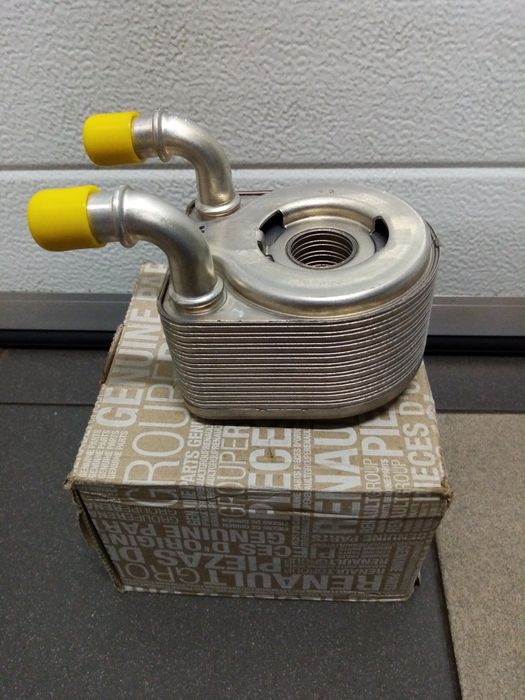 Chłodniczka oleju chłodnica Renault Megane 3 Scenic III 1.4 Tce 130KM