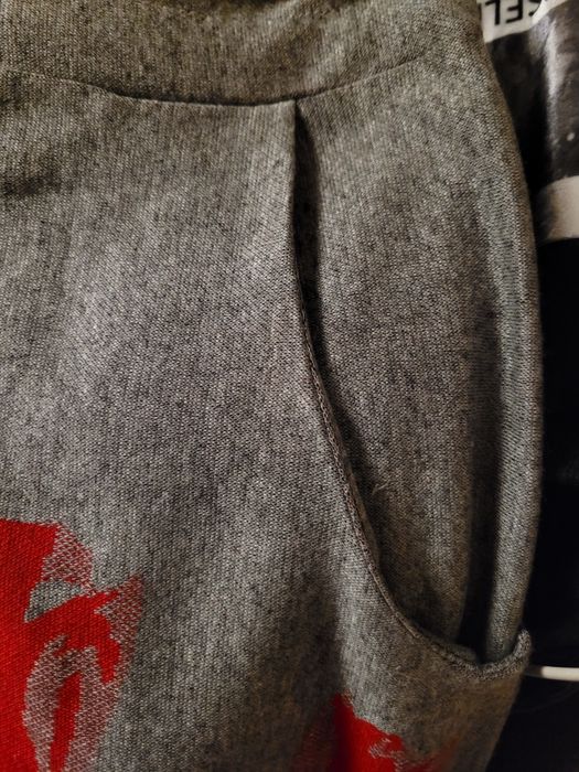 Wyprzedaż Piękna sukienka z tulipanami