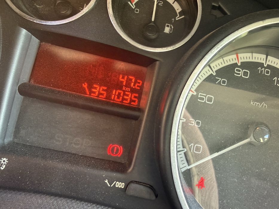 Peugeot 308 SW usado — photo 4