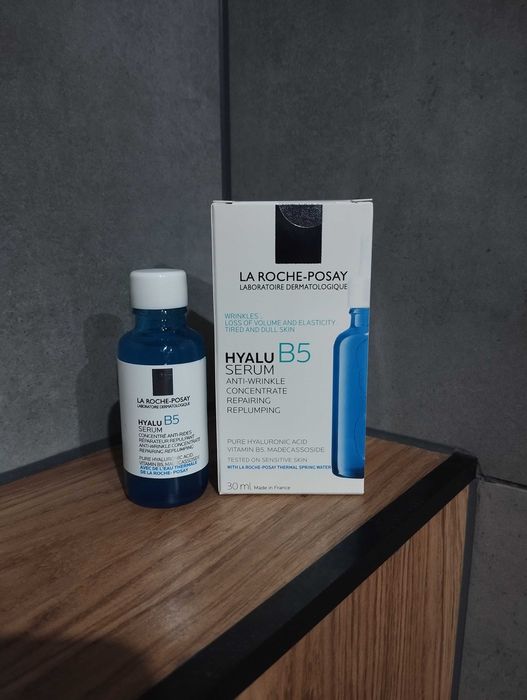 Serum La Roche Posay Hyalu B5