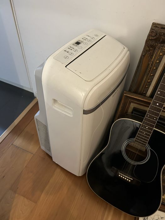 Ar condicionado portatil BECKEN 12000 BTU com todos os acessorios