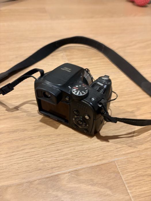 Fujifilm Finepix S5800