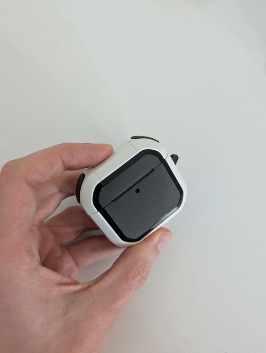 Противоударный чехол airpods 4