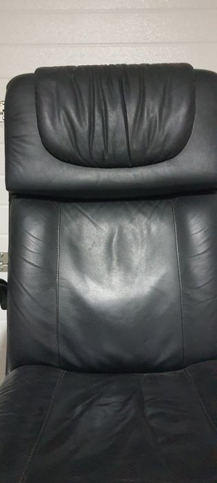 Cadeira escritório em pele