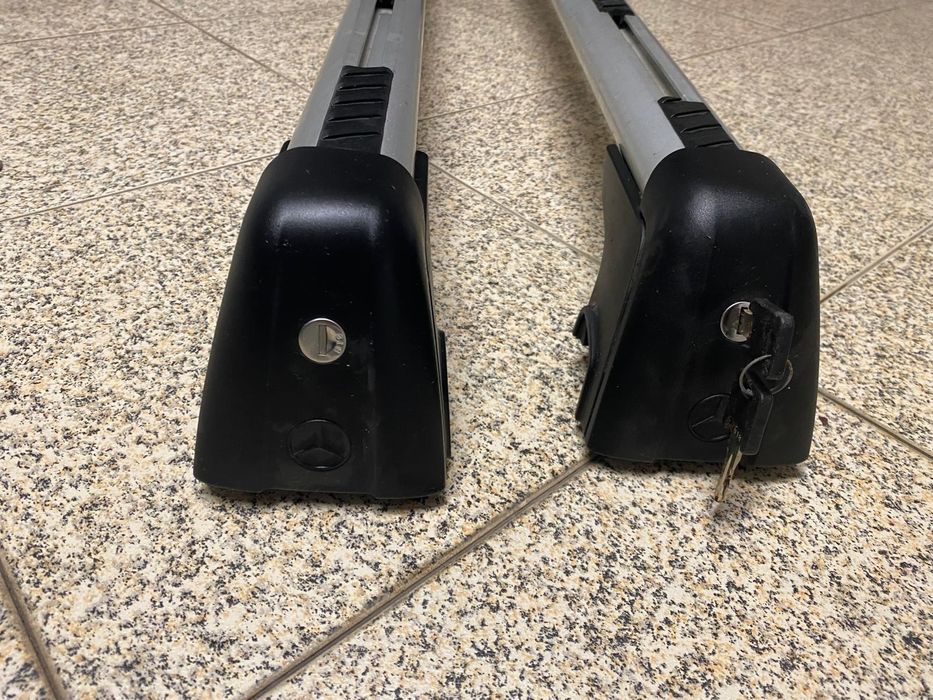 2 Barras e fixações THULE para bicicleta, compatível com a maioria dos