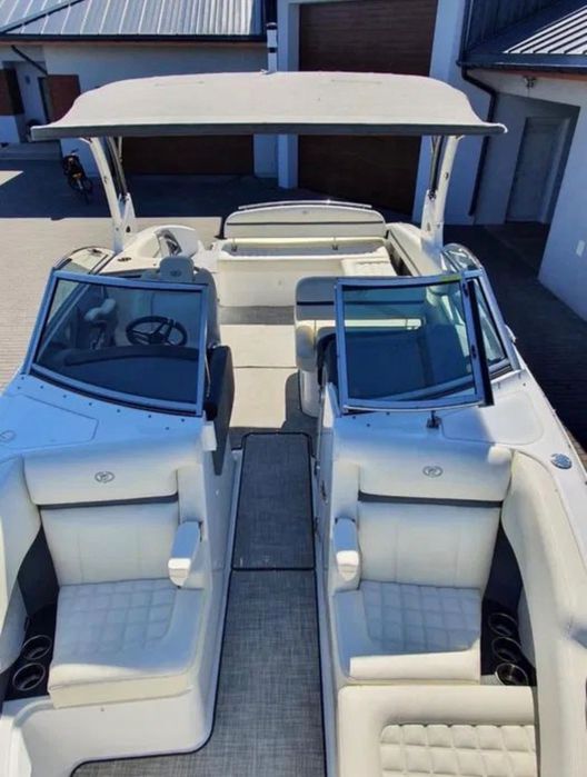 Łódź motorowa Cobalt R7 Volvo penta v8 430km 2021r