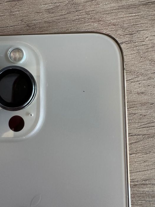 iPhone 13 Pro - 128GB - Dourado
