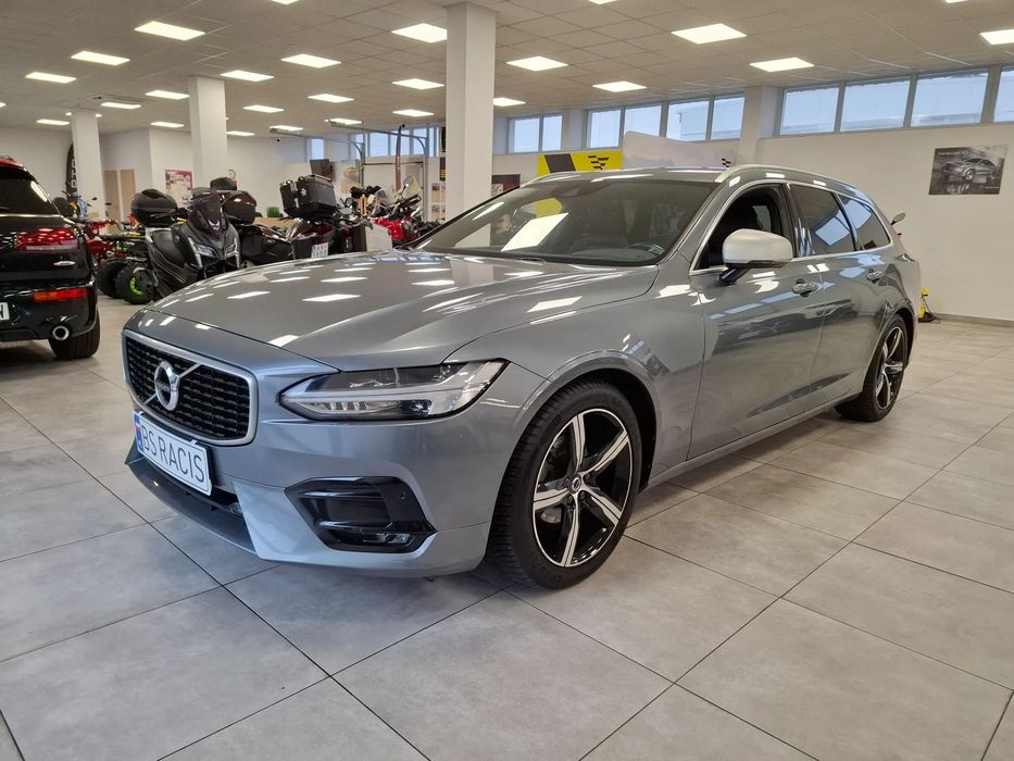 Volvo V90