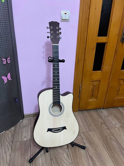 Гітара акустична+ комплект