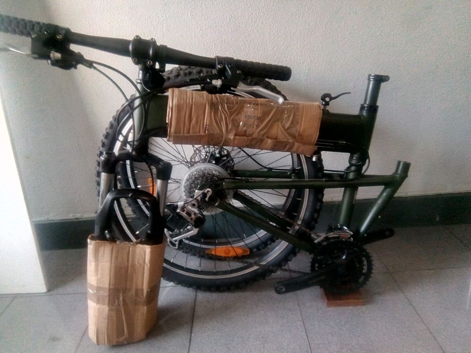 Bicicleta Montague Paratroper