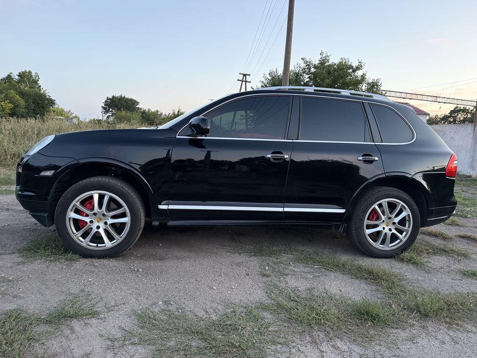 Porsche Cayenne. 4.5-турбо.