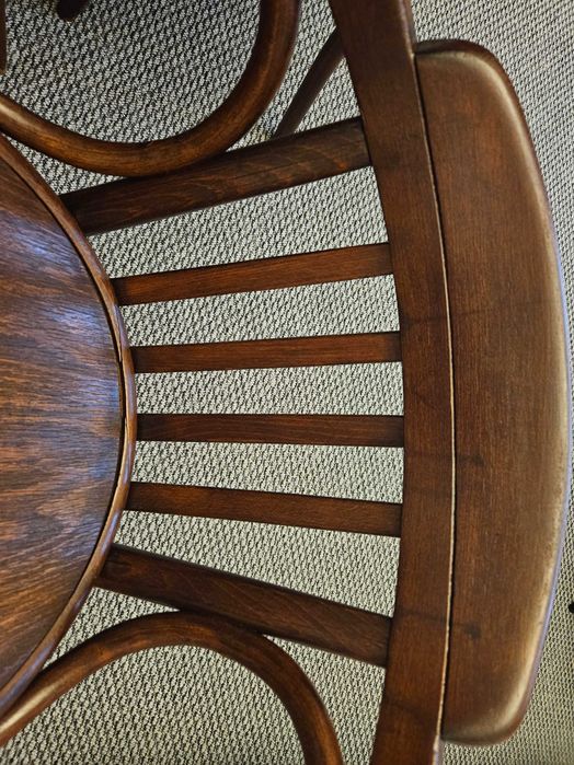 Oryginalne krzesło-fotel Thonet