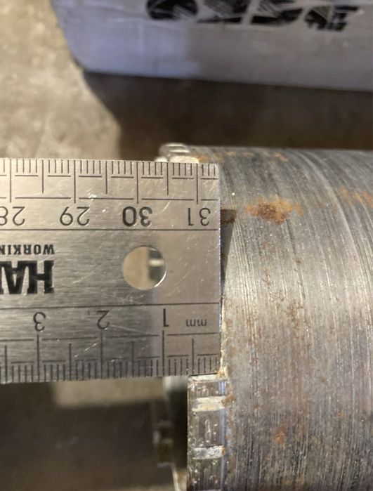 Станція для алмазного буріння. Італія