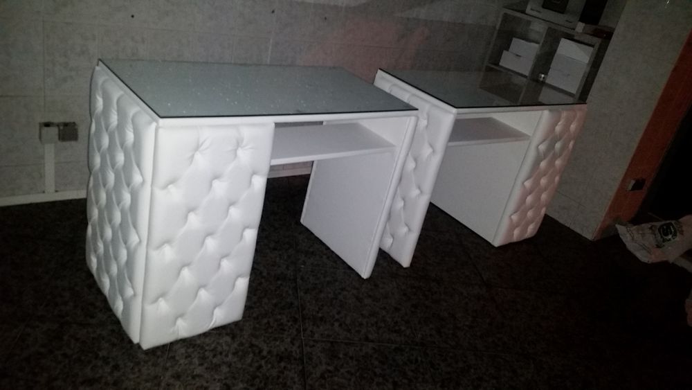 Mesa manicura 110x50cm altura80cm