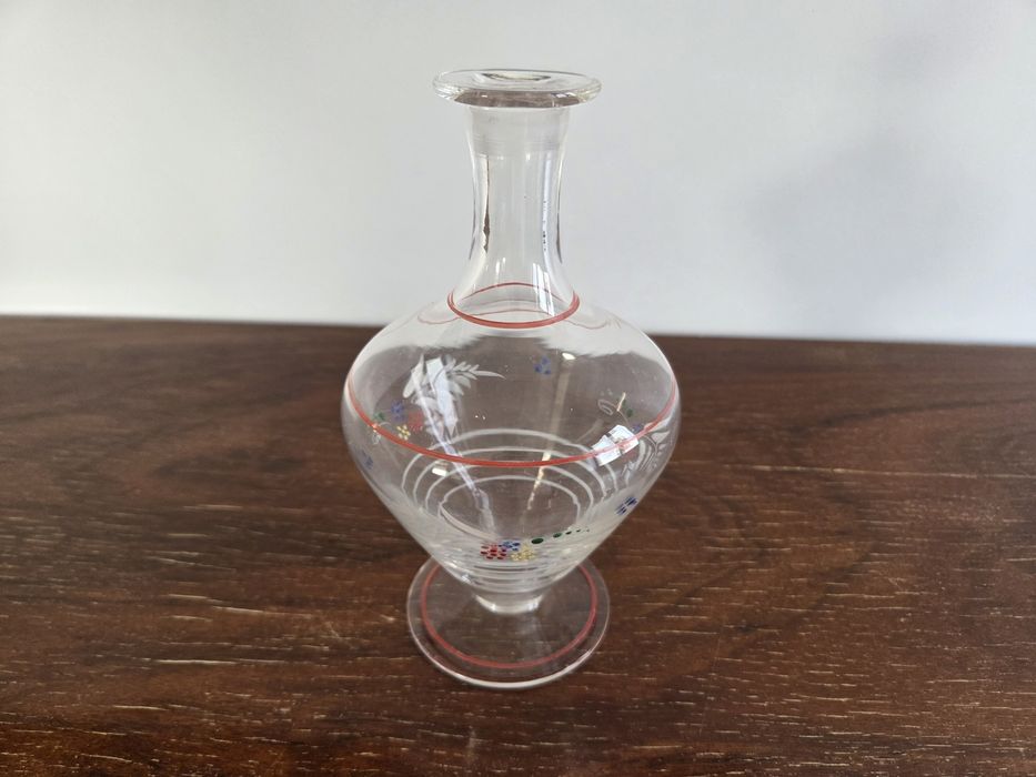 Various Glass Items446773297079930884