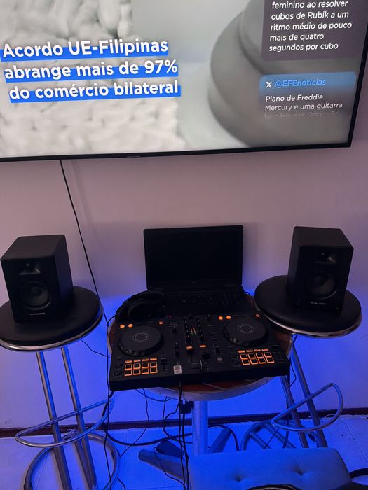 Bx4 m-audio 4.4 120 w multimedia reference monitors