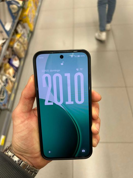 OPPO Reno 14 FS  .