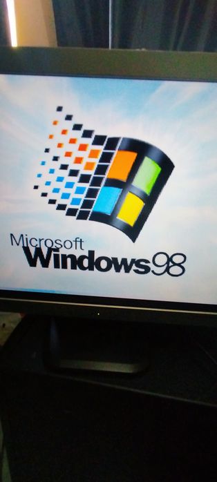 PC Vintage dual boot win98SE winXP SP3