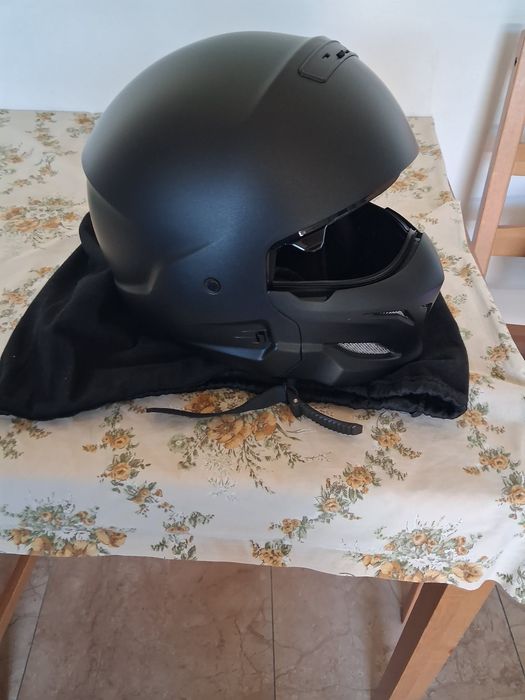 Capacete de moto novo