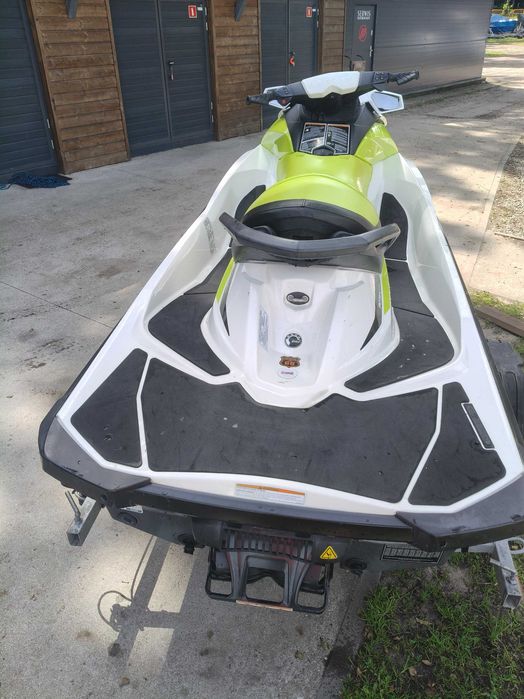 Skuter wodny Sea-Doo GTI 90 KM 3-osobowy, rocznik modelowy 2017
