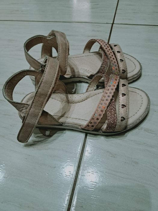 Sandałki Nelli blu rozmiar 29 wkładka 19cm