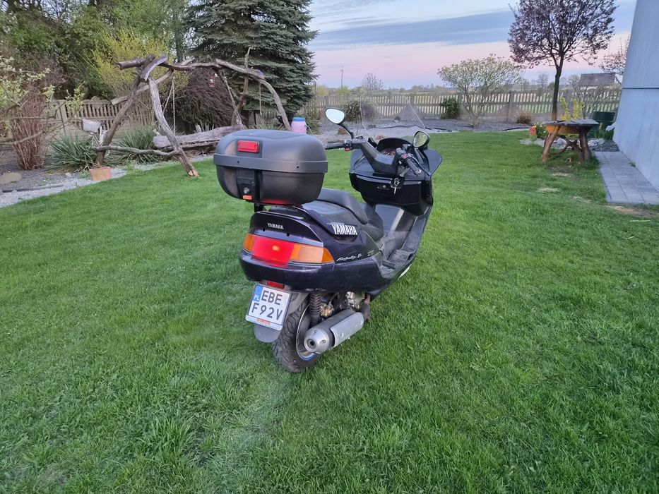 Yamaha majesty250
