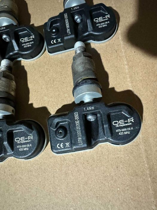 Czujniki ciśnienia w kole TPMS FORD Monedo Focus Kuga S-max