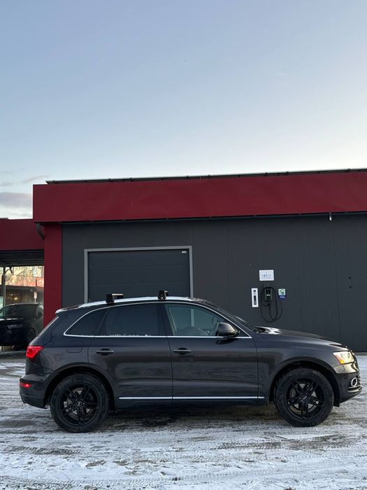 Продам Audi Q5 2015