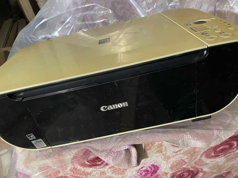 Продам принтер Canon.