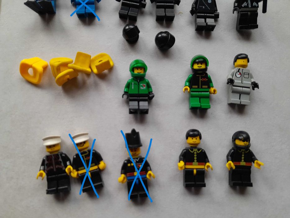 Stare figurki LEGO zestaw 14 sztuk różne mix