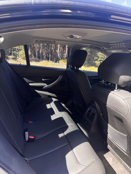 BMW 3 Series 2017 VIN WBA8E1G30HNU18306 фото оголошення 10 з 15