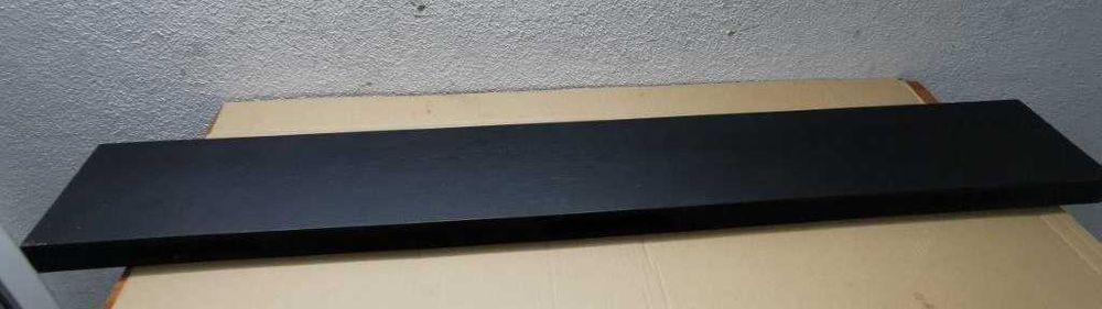 Prateleira preta, Wengue