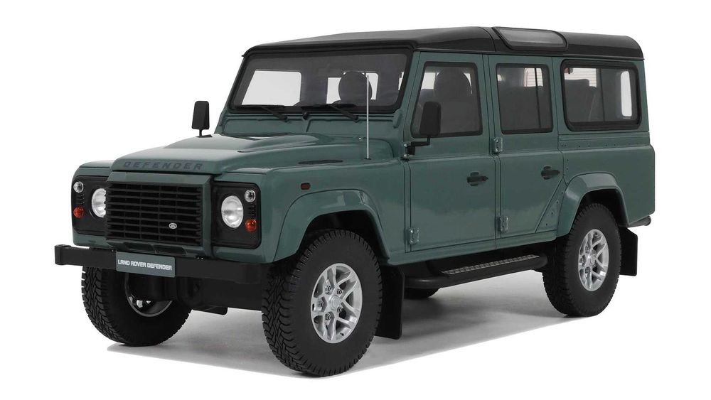 Model 1:18 GT Spirit Land Rover Defender 3 Station Wagon 2016 green GT527