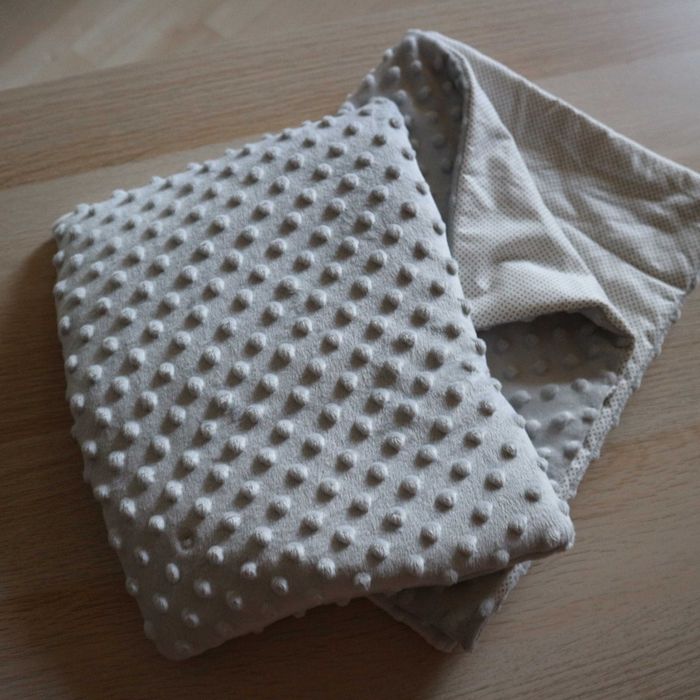 Kocyk niemowlęcy zestaw z poduszką, do wózka, jasnoszary, minky