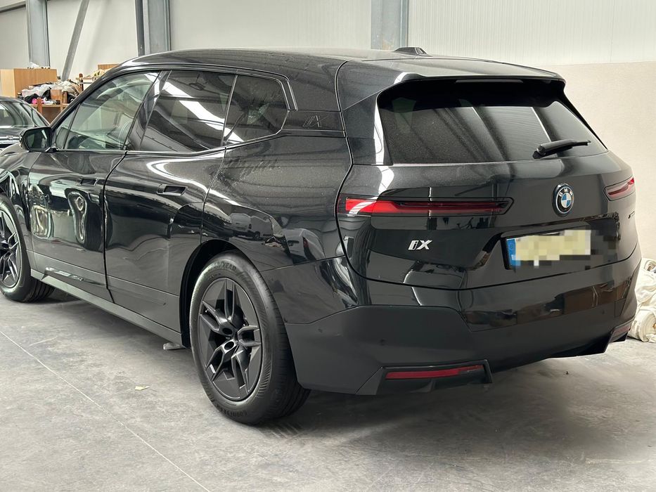 Bmw IX  100% eletrico  2023