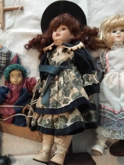 Lote de Bonecas Antigas + Boneco Marionete coleção